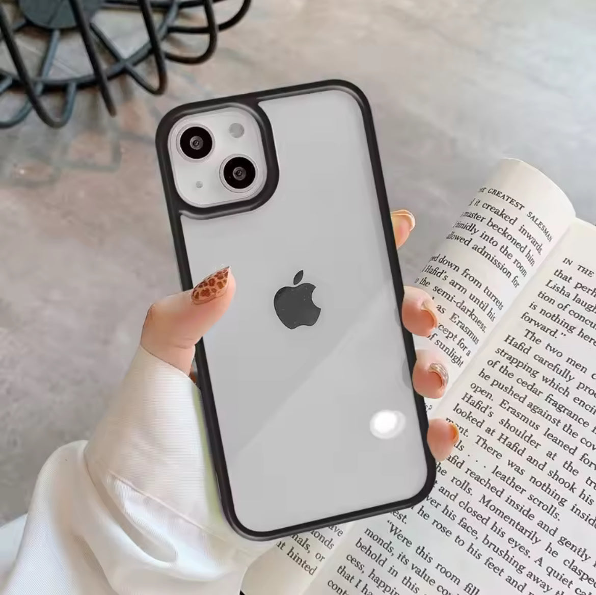 Coque iPhone transparente noir